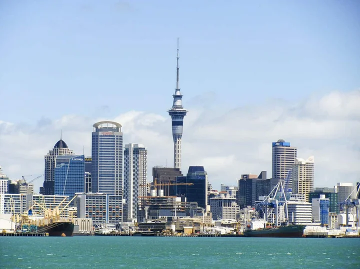 Get weed in Auckland - 2026 cannabis travel guide header
