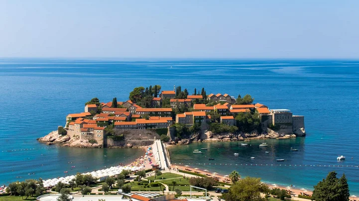 How to get weed in Budva Montenegro - 2026 practical travel guide header