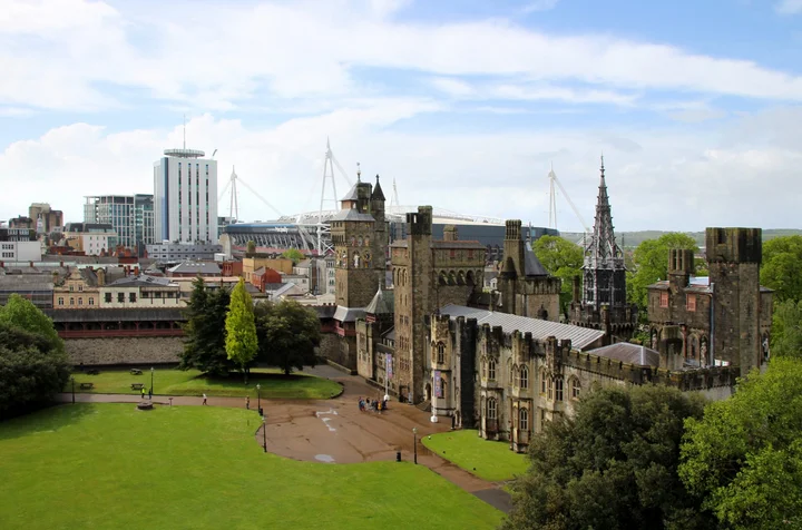 Get weed in Cardiff - 2026 cannabis travel guide header