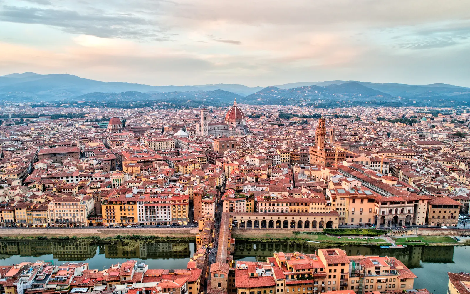 How to get weed in Florence, Italy - 2026 travel guide header