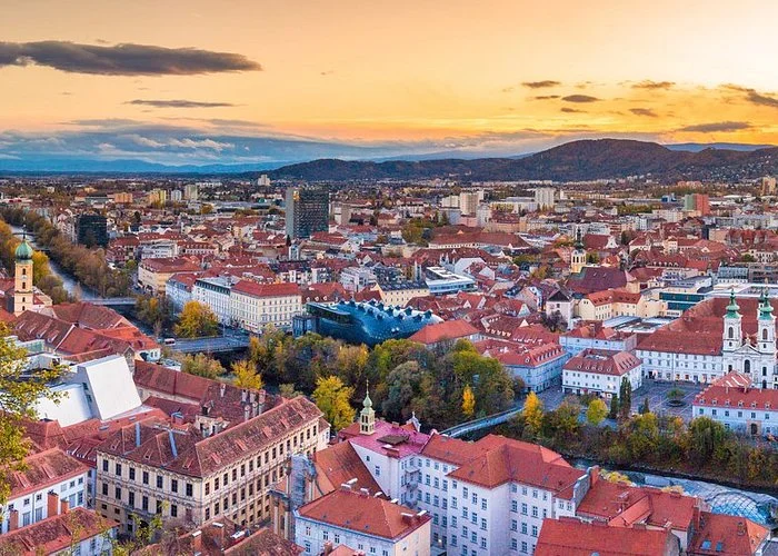 Get weed in Graz - Cannabis travel guide header for Austria