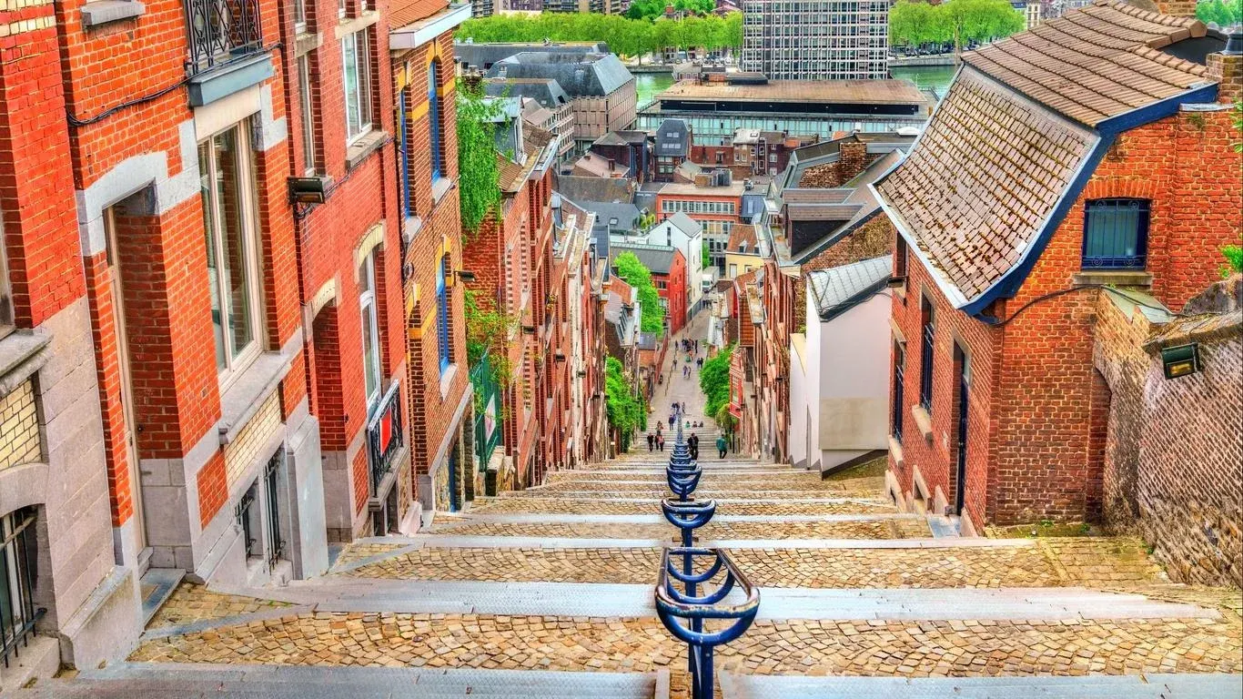 Get Weed in Lige - Complete 2026 Cannabis Travel Guide to Liège Belgium