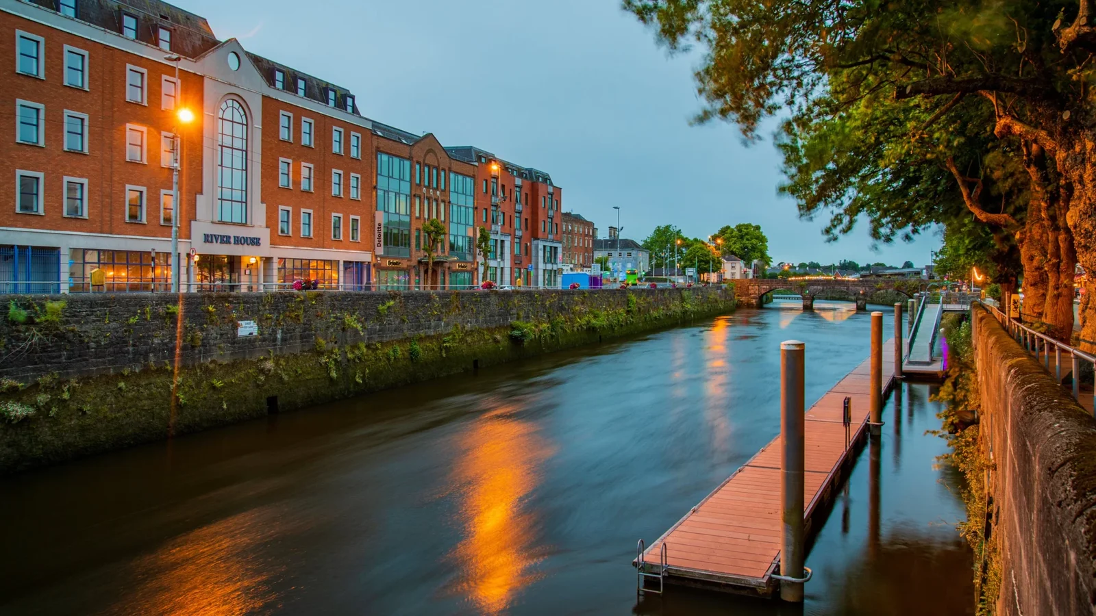 Get Weed in Limerick - Your Complete Cannabis Travel Guide