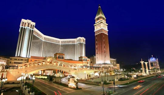 Get weed in Macau - header image for cannabis travel guide