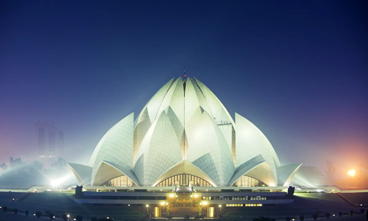 Get weed in New Delhi - cannabis travel guide header image