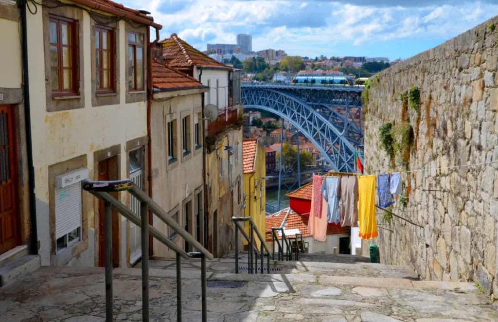 City view in Porto – current legal status of weed and where to get it legally in Porto
