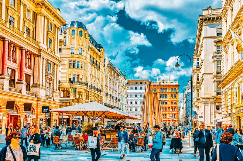 Vienna cannabis travel guide header - get weed in Vienna Austria