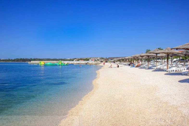 Get weed in Vir, Croatia