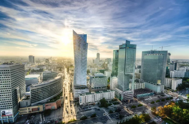 Get weed in Warsaw - practical cannabis travel guide header for Poland 2026